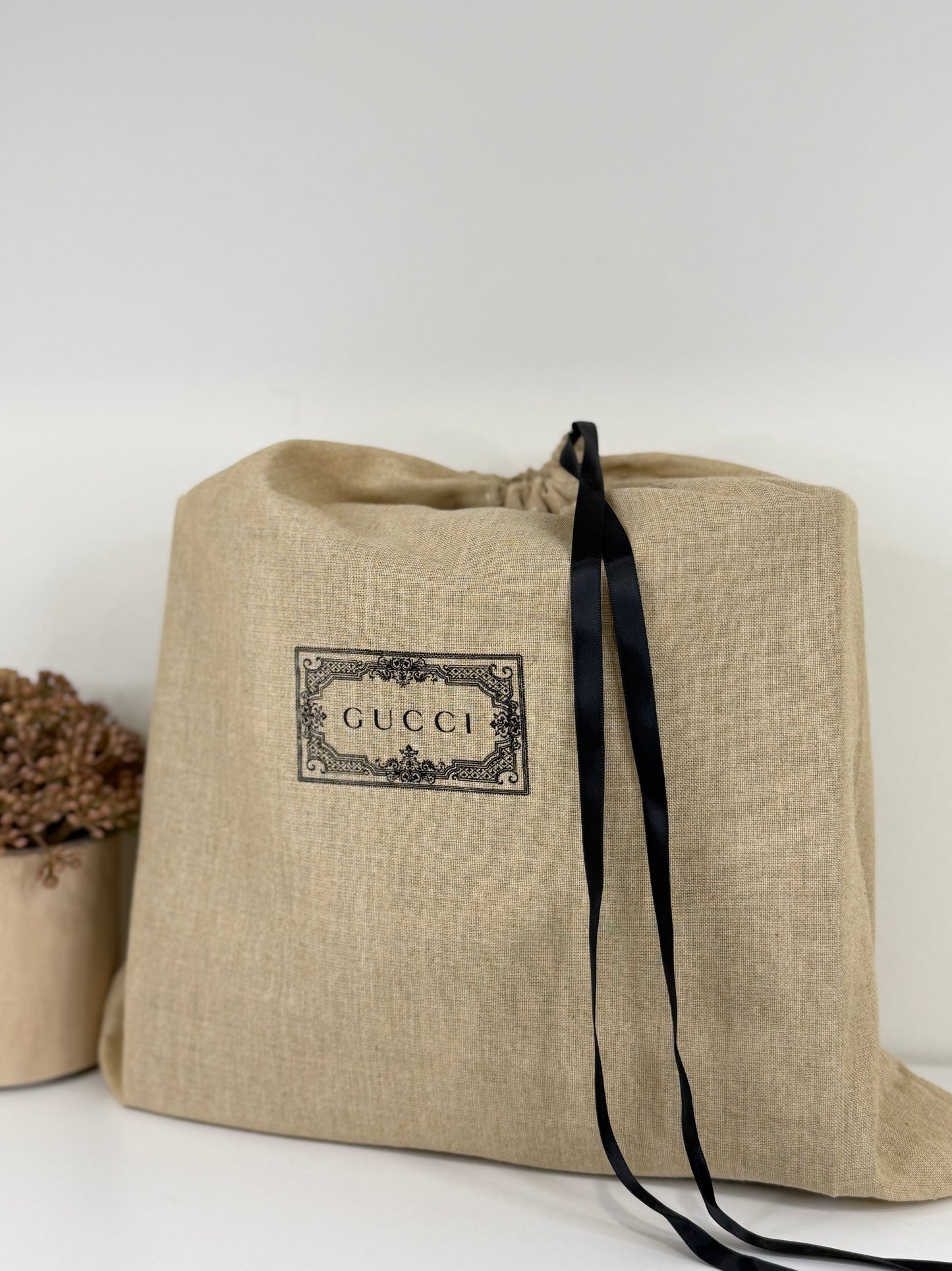 Rustic 10.5" 4.5" 9" Bag Natural Wood Handle and Structured Design