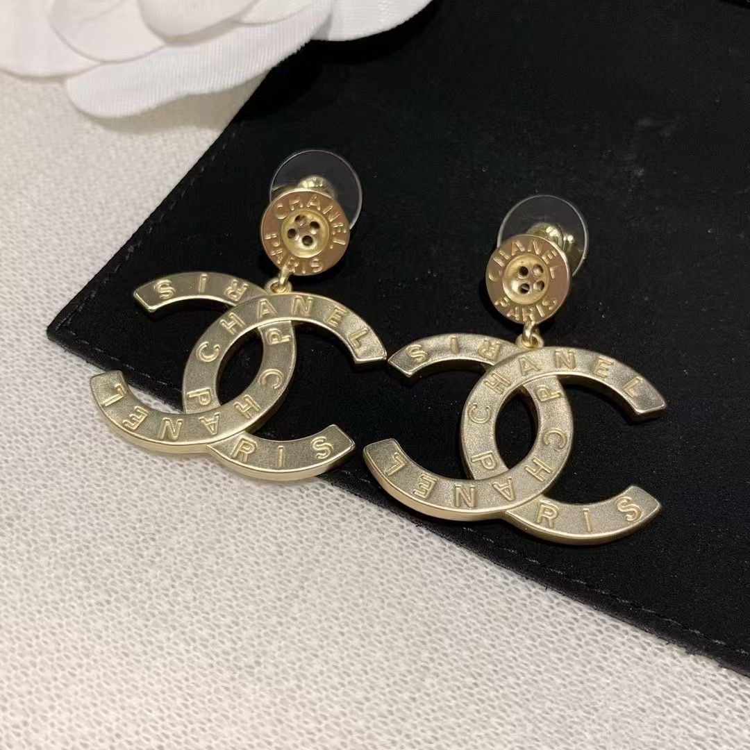 Luxury Style Letter C Intertwined Statement Earrings