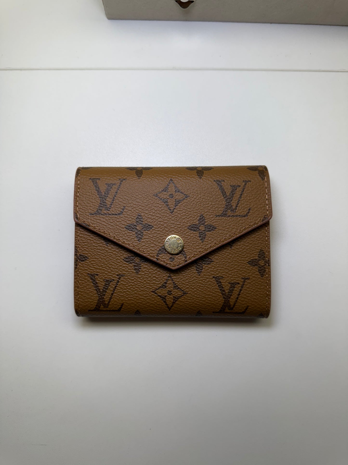 Stylish Chocolate Brown Logo Wallet