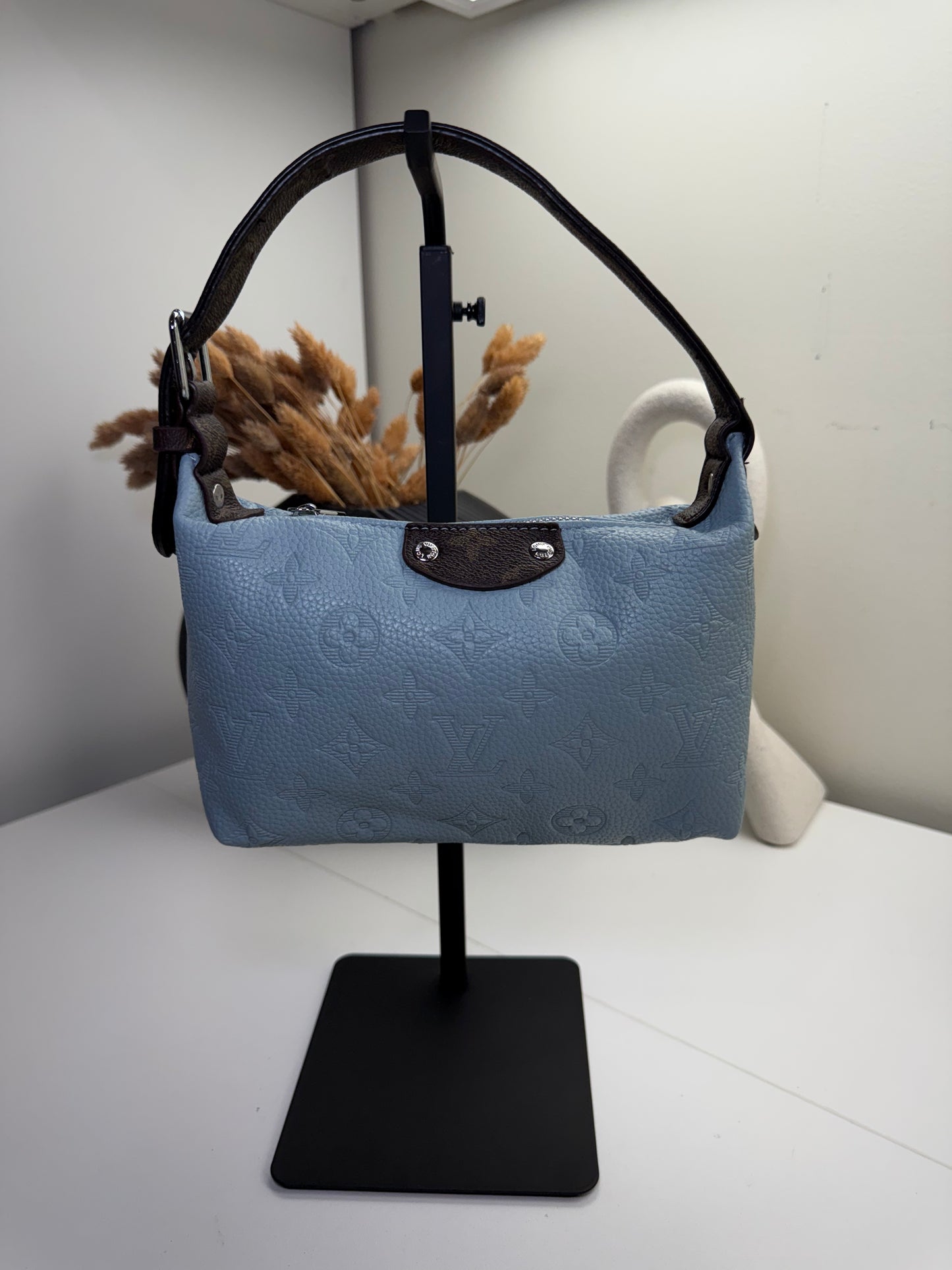 Chic Petite Hobo Bag with Adjustable Leather Strap