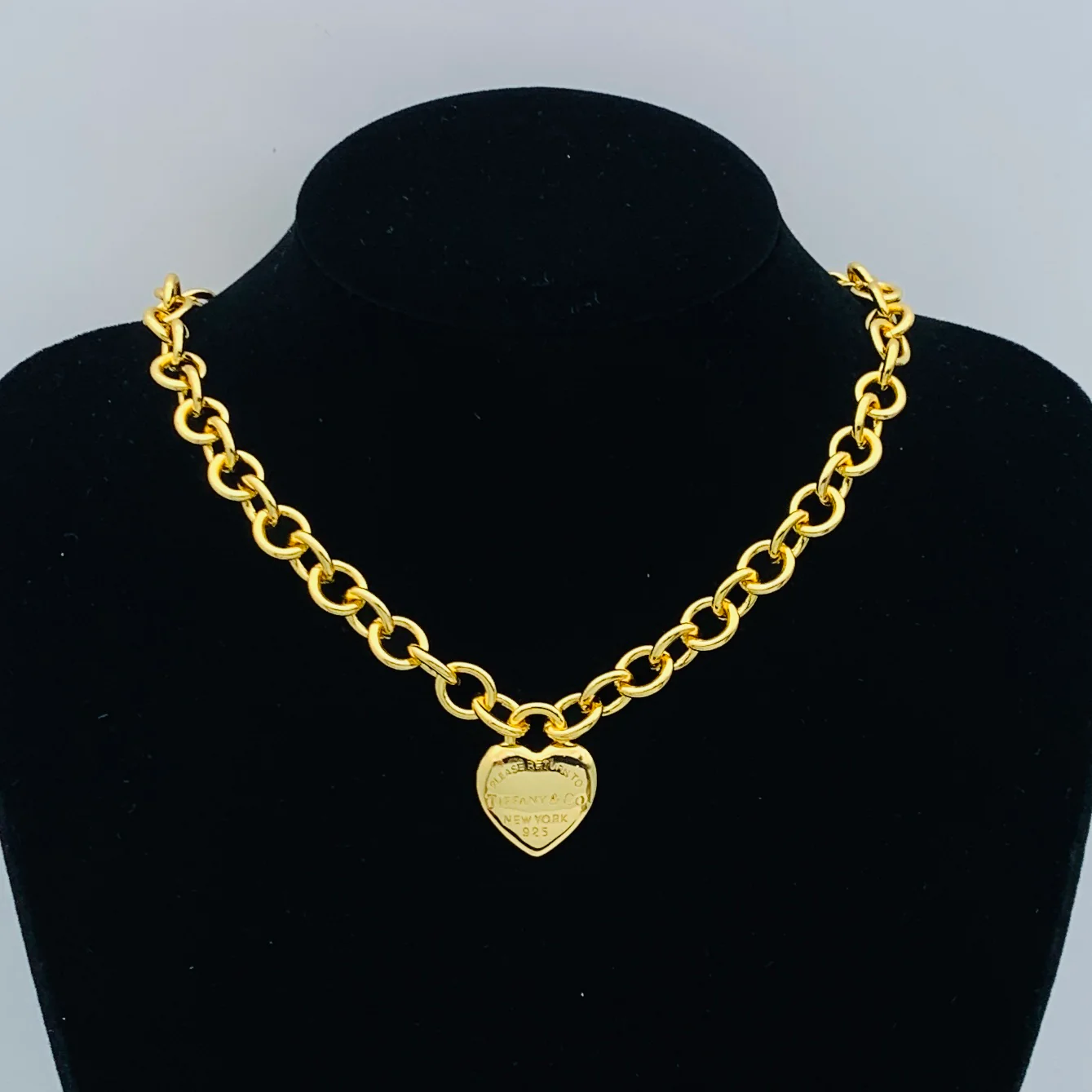 Luxury Gold-Tone Heart Tag Chain Necklace