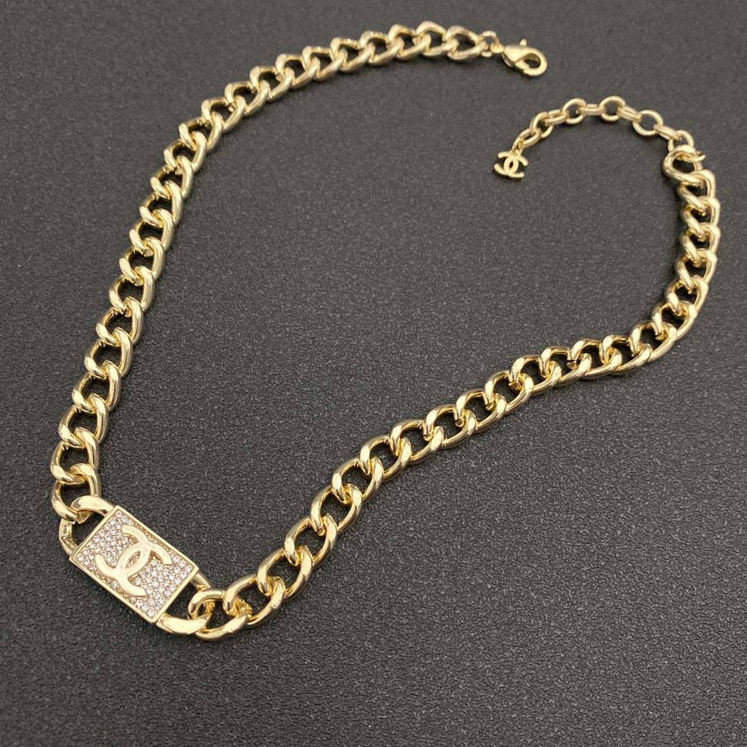 Fashion Gold Choker