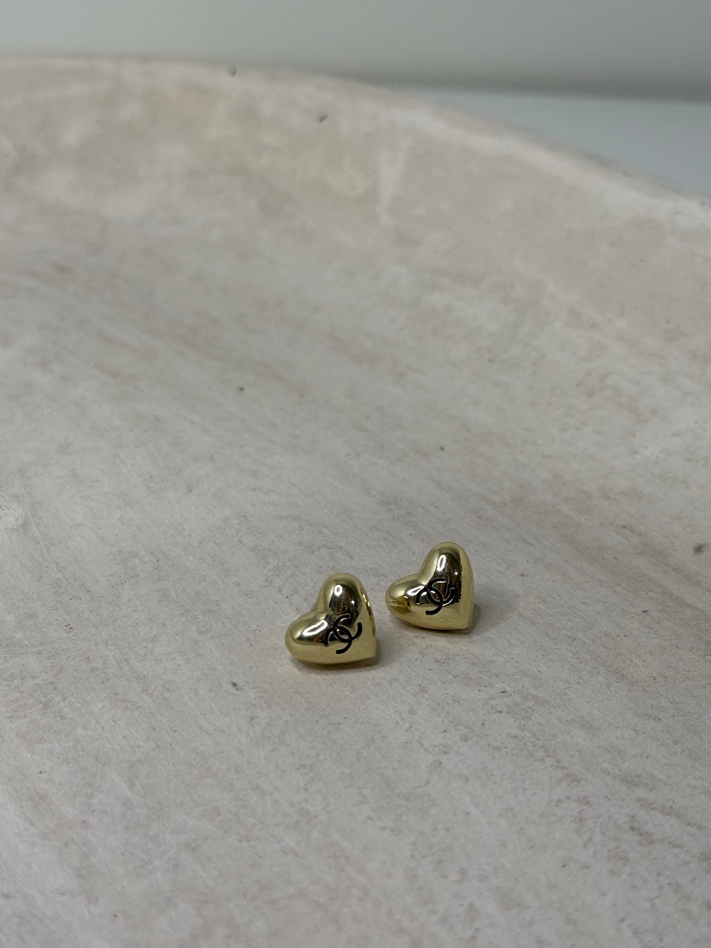 Exquisite 3D Heart 1/2" Width Earrings with Black Logo Accent