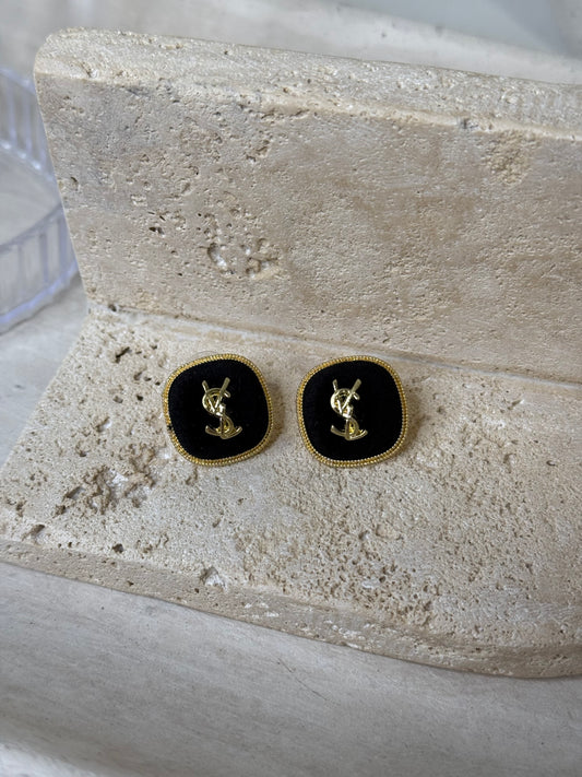 Glamorous Velvet Square Earrings 3/4" Width