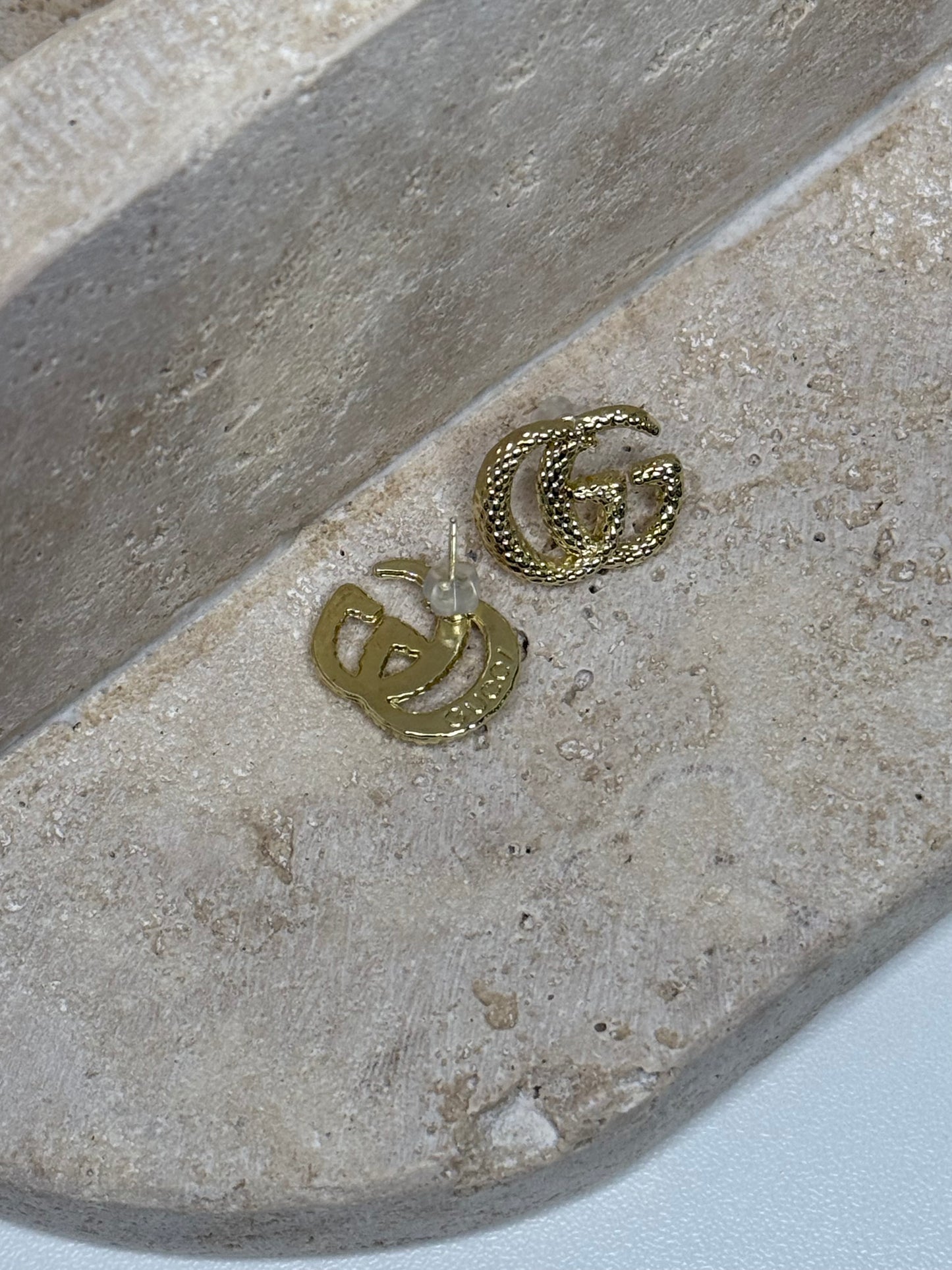 Elegant Snake Texture 3/4" Width Earrings