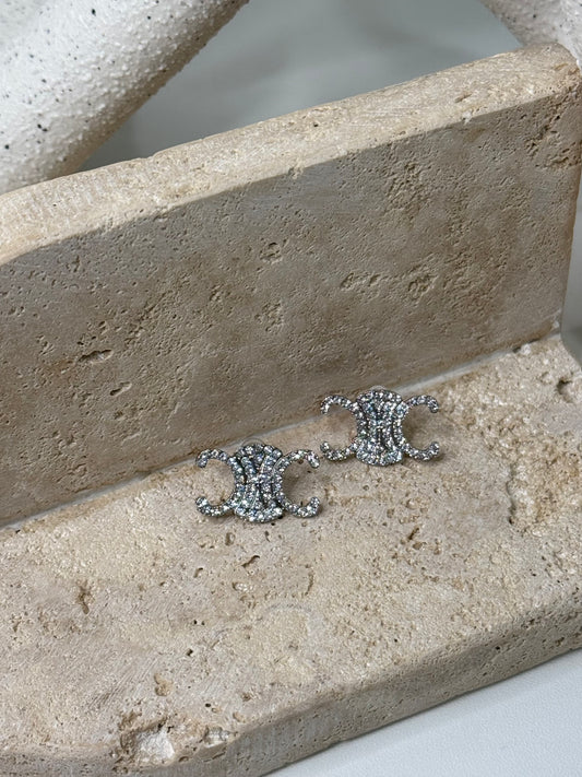 Gorgeous Diamond Earrings 1/2" Width Design