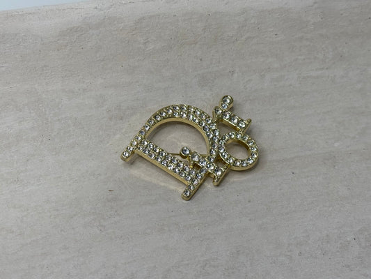 Luxurious Diamond Encrusted 1" 5/8" Width Brooch