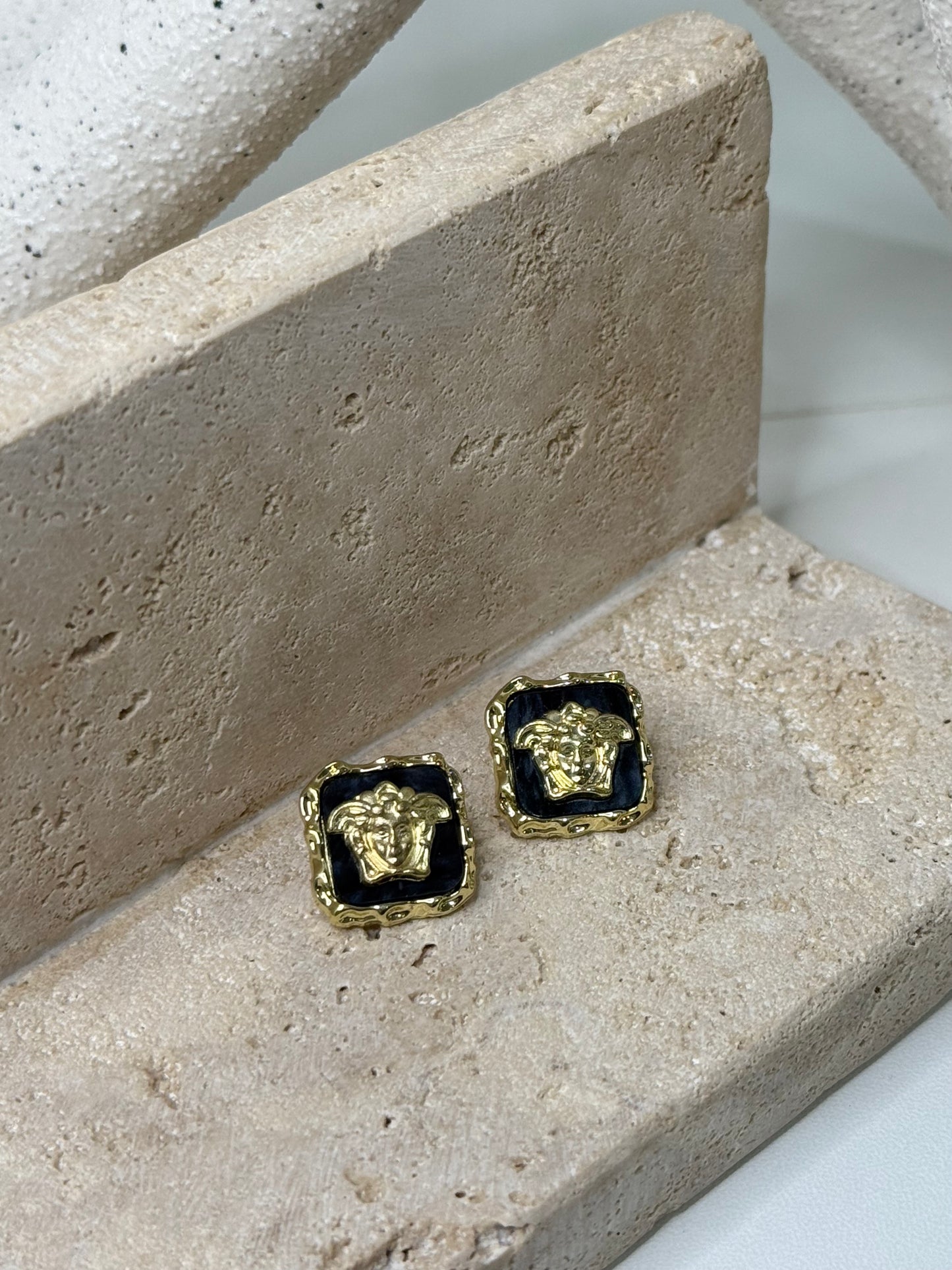 Stylish Black 3/4" Square Face Earrings