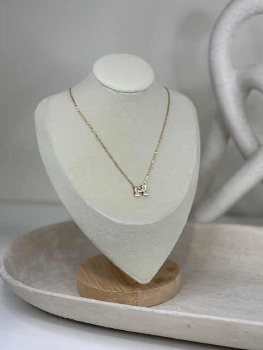 Pearl Accented 9"1/2" Length Necklace Chain Effortless Style