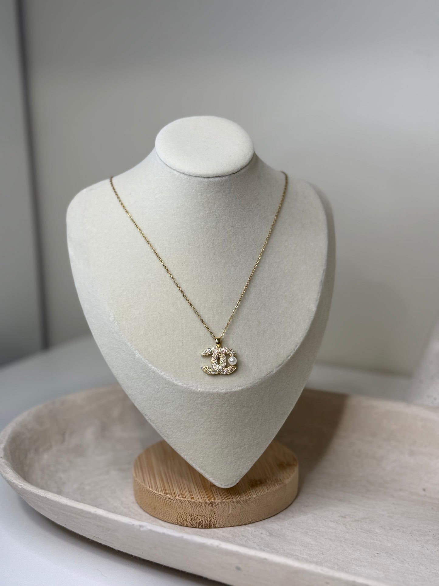 Unique Encrusted Pearl 10" Length Necklace with Logo Design