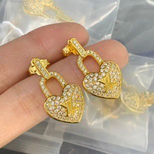 Sparkling Charm Heart Earrings