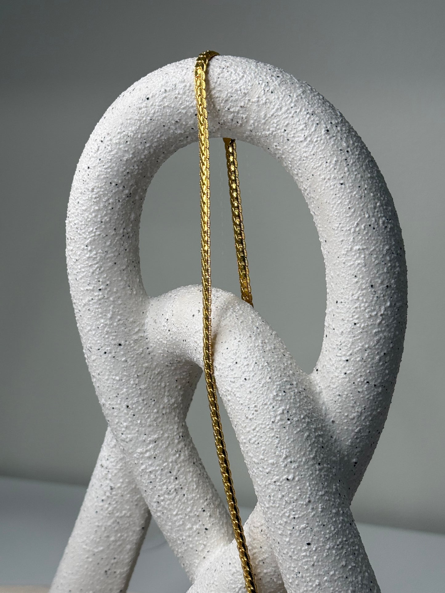 Lustrous  12"1/2" Width Herringbone Chain Necklace in Sleek Design