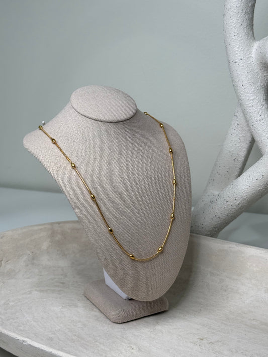 Modern Saturn Chain 8"1/2" Necklace with Durable Construction