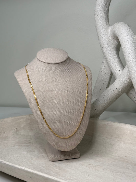 Gracefully Crafted Herringbone Chain 8"1/2" Necklace