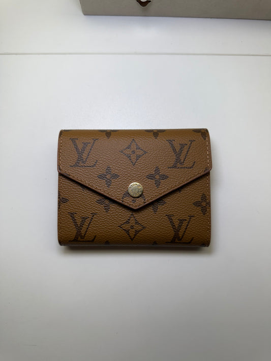 Stylish Chocolate Brown Logo Wallet