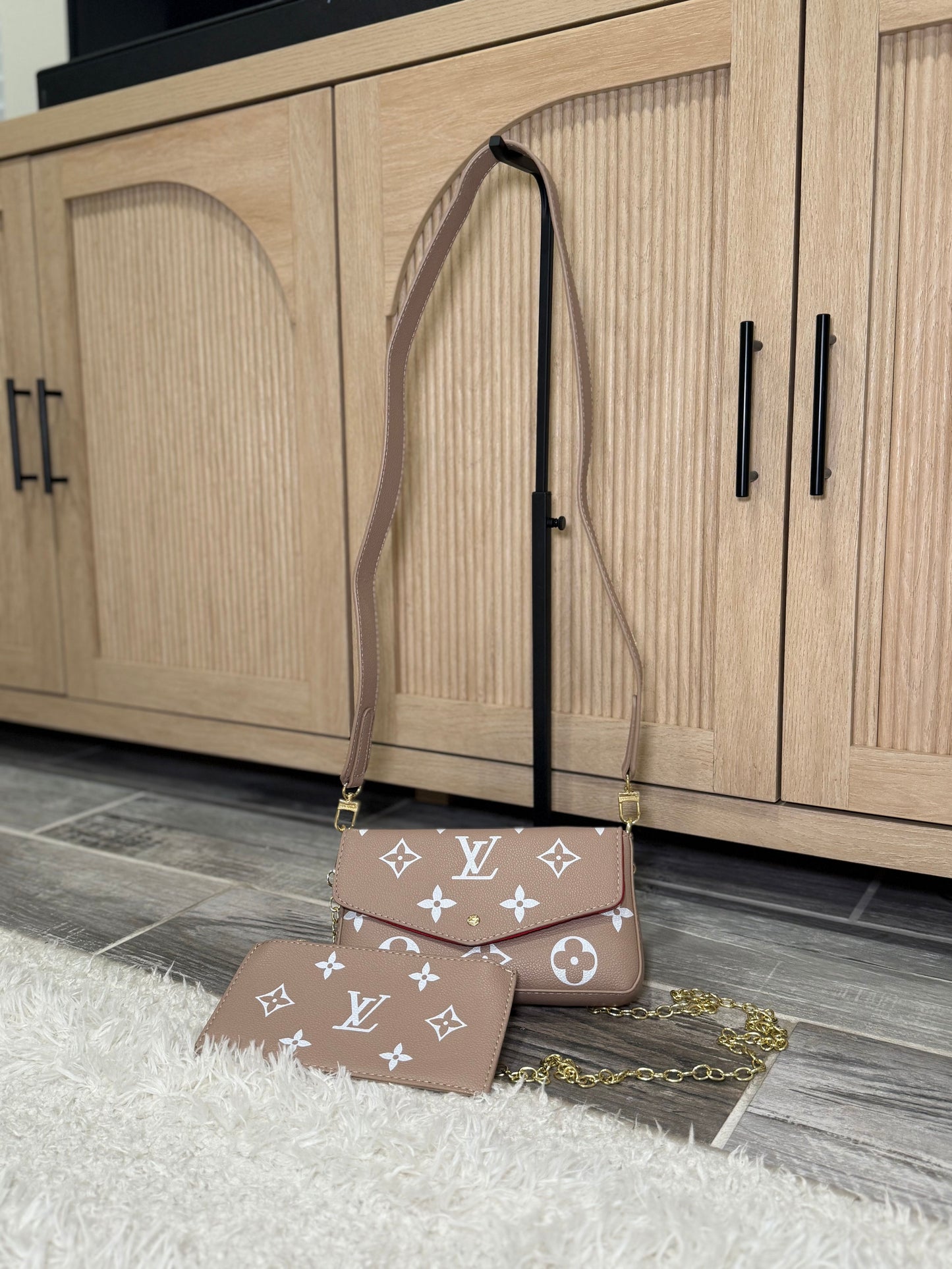 Beautiful Pink Shoulder Bag with Matching Compact Wallet
