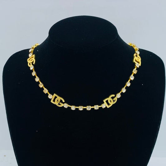 Elegant Gold-Plated Crystal Link Choker Logo Necklace