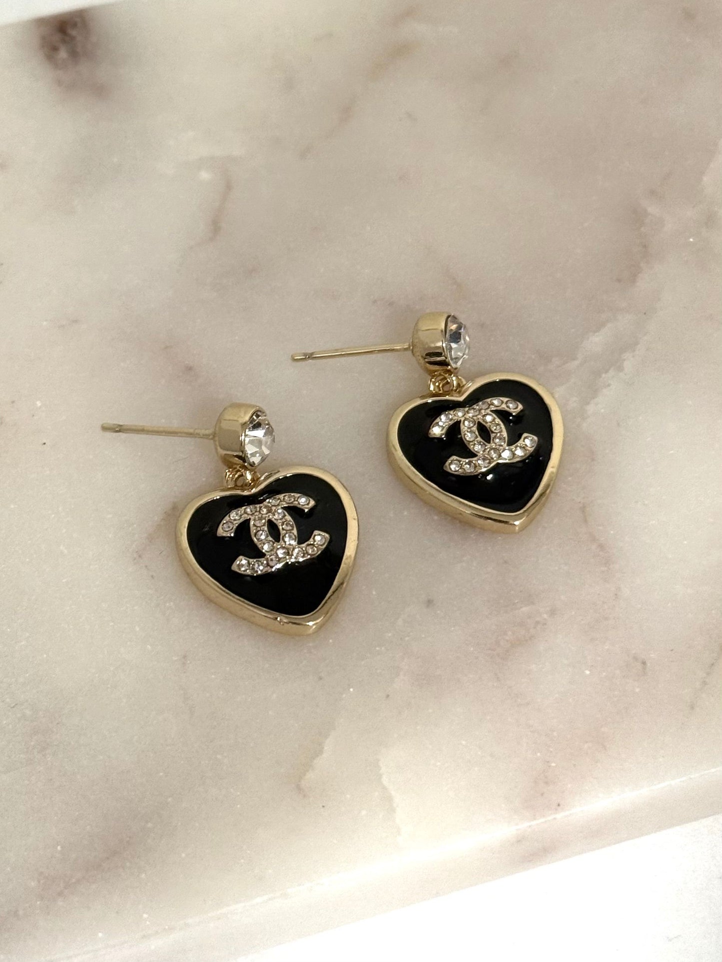 Luxurious Black Enamel Heart Drop Earrings