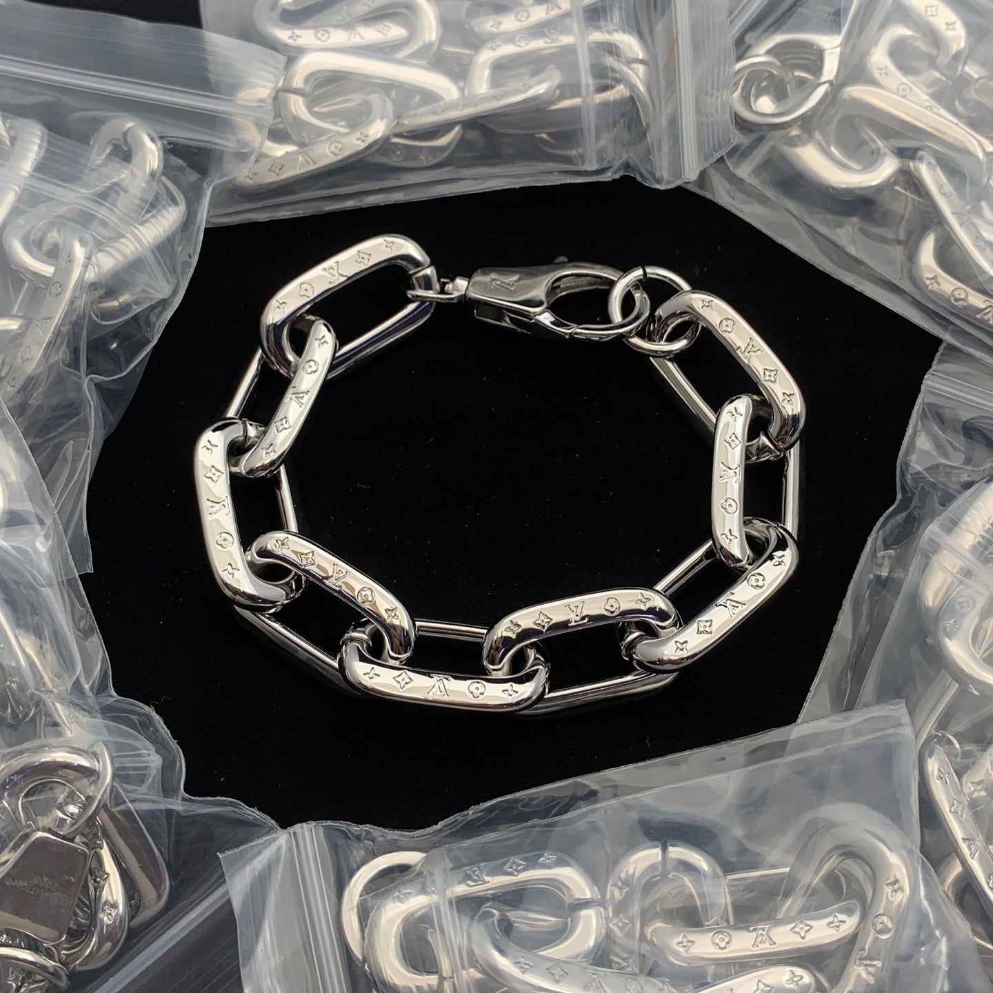 Polished Wide-Link Chain Cuff Bracelet