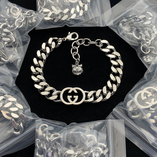Luxurious Heavy Chain Bracelet with Signature Charm